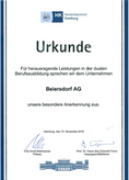 award_2l23l1icf70_j2vn_215_300.png