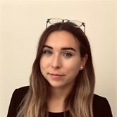 SelinaKauffrau für Versicherungen und Finanzen
