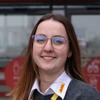 Ausbildung als Kauffrau für Büromanagement bei der DHL Hub Leipzig GmbH Ausbildung als Kauffrau für Büromanagement bei der DHL Hub Leipzig GmbH