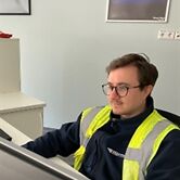 NiklasFachkraft für Lagerlogistik