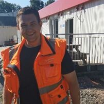 Ausbildung als Gleisbauer bei der Hamburger Hochbahn AG Ausbildung als Gleisbauer bei der Hamburger Hochbahn AG