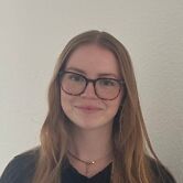 Tabea - Studentin bei der SCHMALZ+SCHÖN Services GmbH