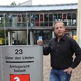 ThomasBeamter im Justizdienst