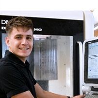 Ausbildung als Mechatroniker bei der KE Elektronik GmbH Ausbildung als Mechatroniker bei der KE Elektronik GmbH