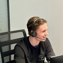 Ausbildung als Automobilkaufmann bei der CCF Centro Commerciale GmbH Ausbildung als Automobilkaufmann bei der CCF Centro Commerciale GmbH