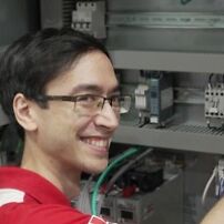 Ausbildung als Mechatroniker bei der Benhil GmbH Ausbildung als Mechatroniker bei der Benhil GmbH