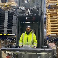 Ausbildung als Fachkraft für Lagerlogistik bei der STERAC Transport & Logistik GmbH Ausbildung als Fachkraft für Lagerlogistik bei der STERAC Transport & Logistik GmbH