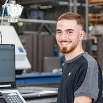 Ausbildung als Konstruktionsmechaniker bei der Bott GmbH & Co. KG Ausbildung als Konstruktionsmechaniker bei der Bott GmbH & Co. KG