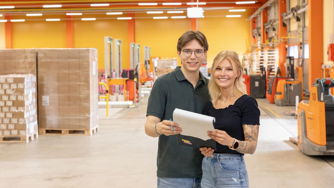 dm-drogerie markt GmbH + Co. KG Bild 8