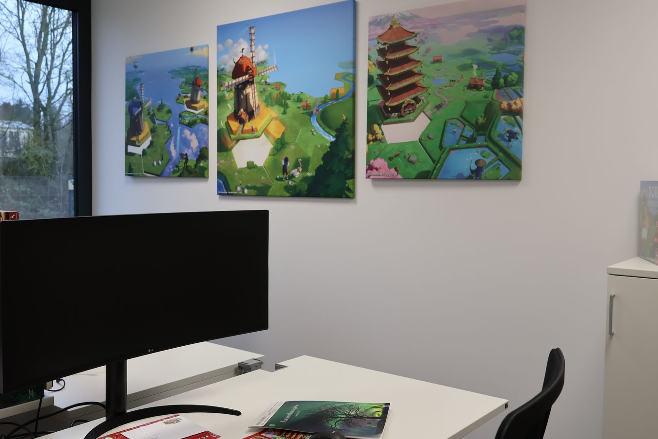 PEGASUS SPIELE  Verlags- und Medienvertriebsgesellschaft mbH Bild 2