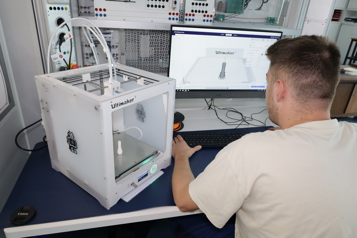 Freie Stelle KAMAX GmbH & Co. KG