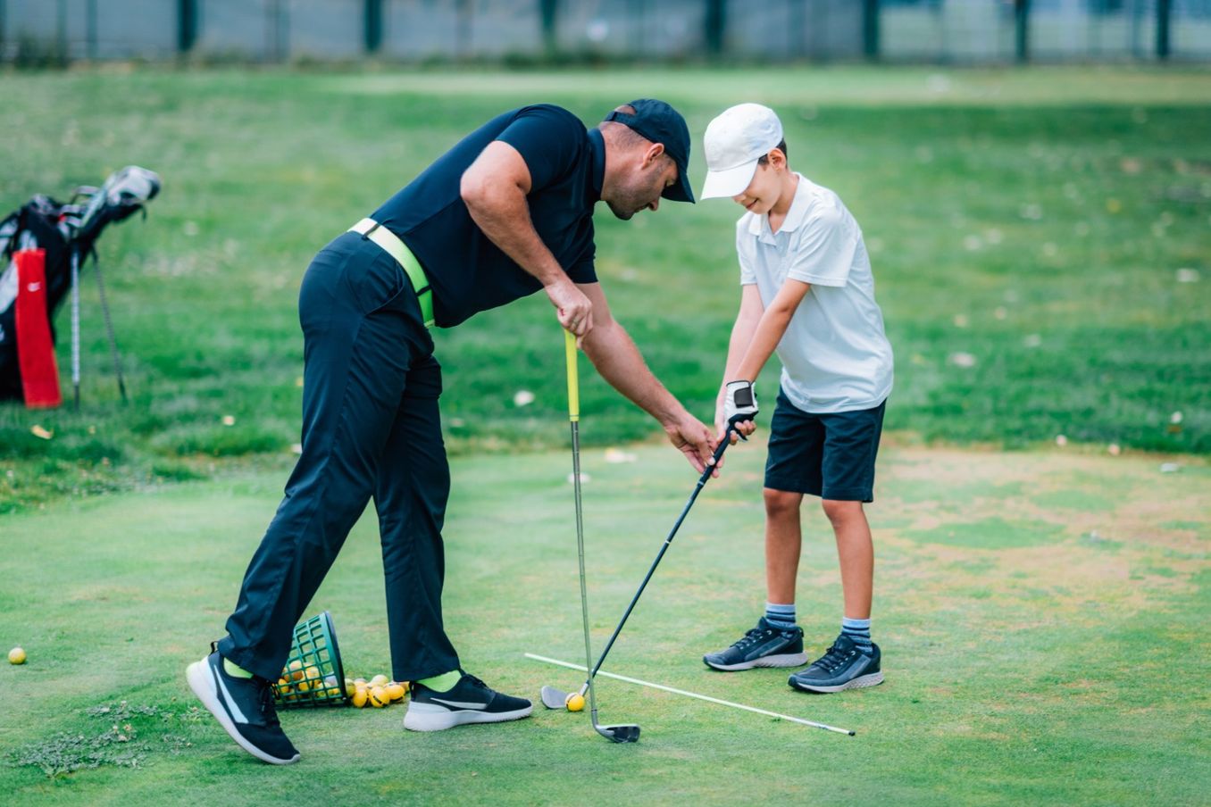Golflehrer bei der Arbeit