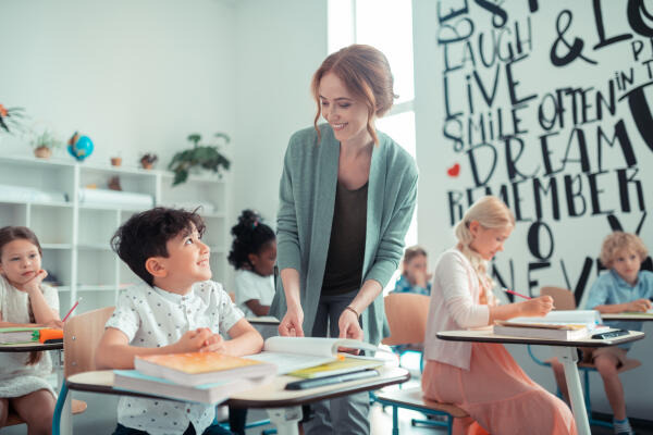 Waldorflehrerin unterrichtet Englisch Waldorflehrerin unterrichtet Englisch