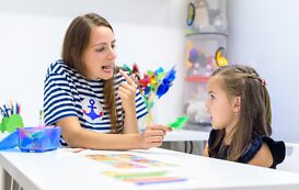 Atem-, Sprech- und Stimmlehrer Atem-, Sprech- und Stimmlehrer