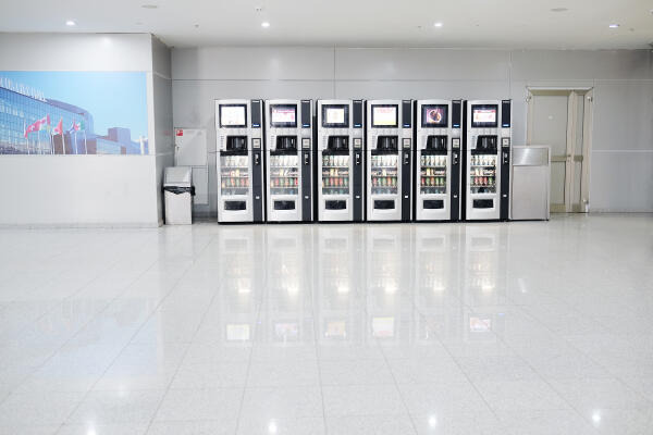 Verschiedene Automaten Verschiedene Automaten