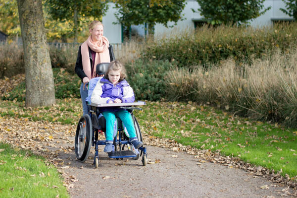 Spaziergang mit Patientin