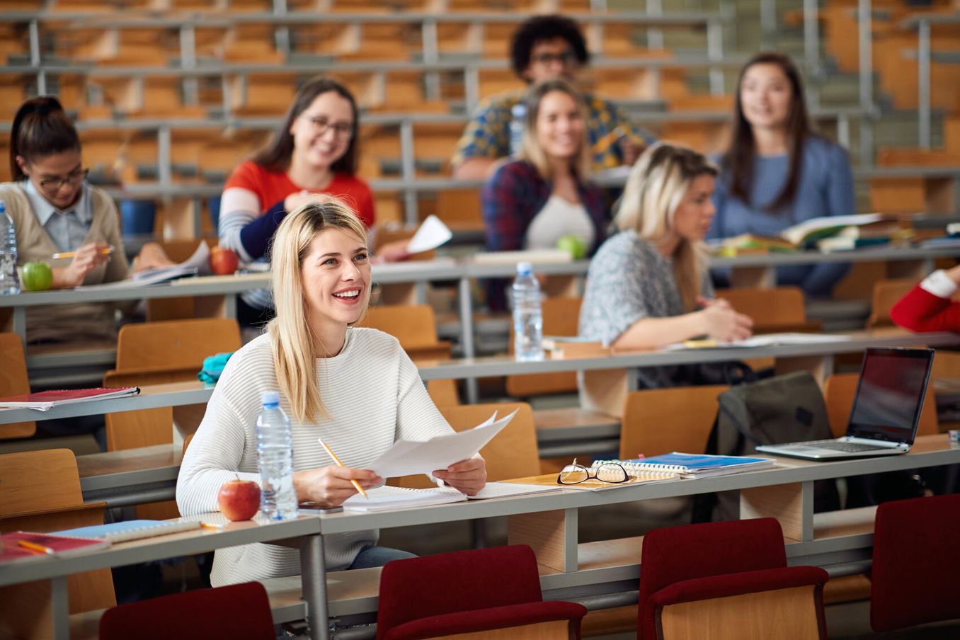 Studieren ohne Abitur – Studierende im Hörsaal