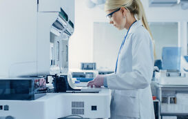 Eye-Tracking Eye-Tracking