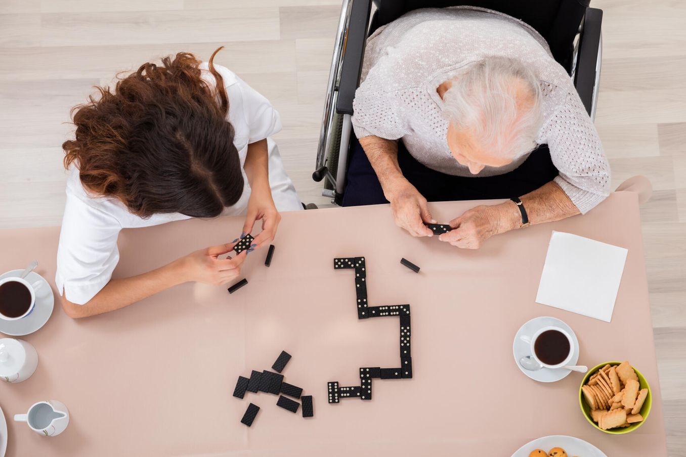 Betreuungskraft bei der Arbeit