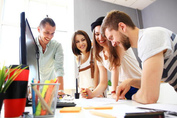 Sendungsabläufe im Team besprechen Sendungsabläufe im Team besprechen