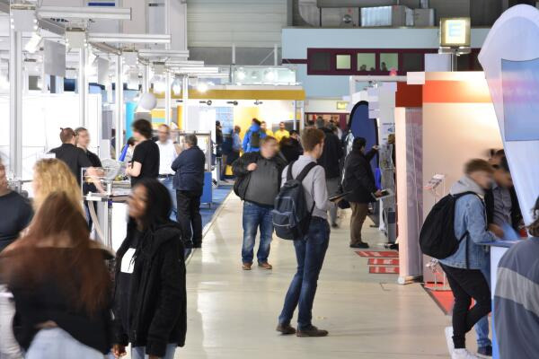 Fremdsprachenkorrespondent arbeiten auf Messen Fremdsprachenkorrespondent arbeiten auf Messen