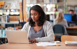 Studentin will Doktorarbeit zitieren Studentin will Doktorarbeit zitieren