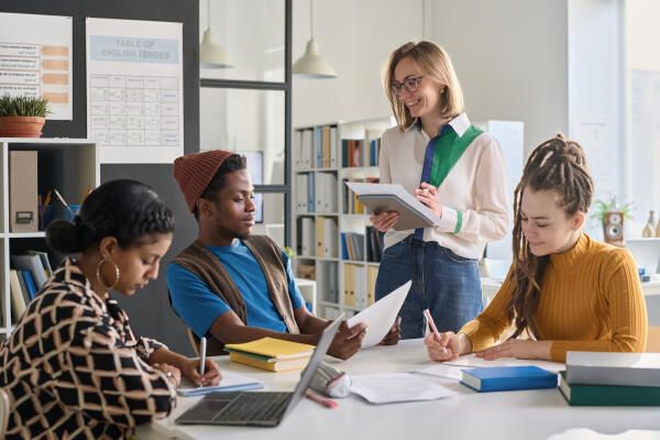 Triangulation in der Forschung – Studenten nutzen verschiedene Perspektiven