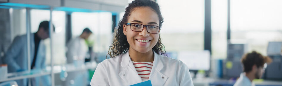 Schülerpraktikum Chemie Biologie Schülerpraktikantin Chemie und Biologie