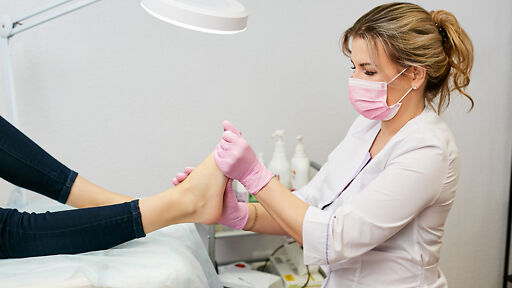 Ausbildung Fachkraft - Beauty und Wellness Ausbildung Fachkraft - Beauty und Wellness