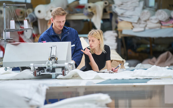 Polster- und Dekorationsnäher Ausbildung Polster- und Dekorationsnäher