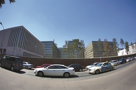 aboutus_2bm3vdsacd4_ke8b_272_181.jpg