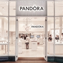 Die PANDORA Jewelry GmbH