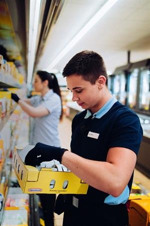 Ausbildung als Kaufmann im Einzelhandel bei ALDI SÜD Ausbildung als Kaufmann im Einzelhandel bei ALDI SÜD