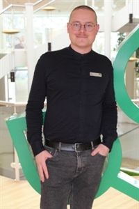 Julius (31), Sozialversicherungsfachangestellte/r