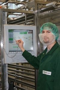 Ausbildung als Fachkraft für Lebensmitteltechnik bei der Martin Bauer Services GmbH & Co. KG Ausbildung als Fachkraft für Lebensmitteltechnik bei der Martin Bauer Services GmbH & Co. KG