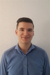 Fabian (22), Finanzwirt/in