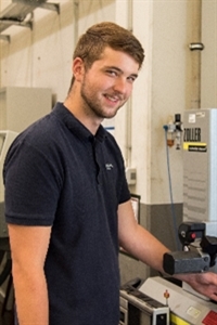 Ausbildung als Industriemechaniker bei der Diehl Defence GmbH & Co. KG Ausbildung als Industriemechaniker bei der Diehl Defence GmbH & Co. KG