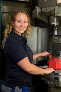 Ausbildung als Industriemechanikerin bei der Diehl Defence GmbH & Co. KG