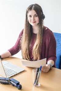 Ausbildung als Speditionskauffrau bei Würfel Holding GmbH Ausbildung als Speditionskauffrau bei Würfel Holding GmbH
