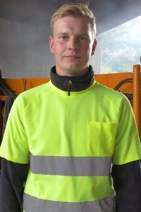 Sebastian (30), Straßenbauer
