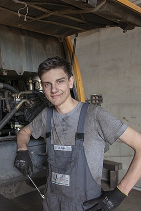 Ausbildung als Kfz-Mechatroniker bei IMR Innovative Metal Recycling GmbH Krefeld Ausbildung als Kfz-Mechatroniker bei IMR Innovative Metal Recycling GmbH Krefeld