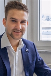Ausbildung als Industriekaufmann bei der GEALAN Fenster-Systeme GmbH Ausbildung als Industriekaufmann bei der GEALAN Fenster-Systeme GmbH