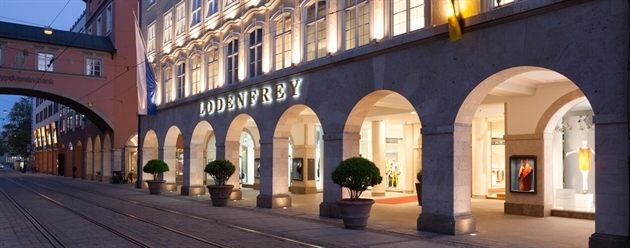 Loden-Frey Verkaufshaus GmbH & Co. KG: LODENFREY Außenfassade 