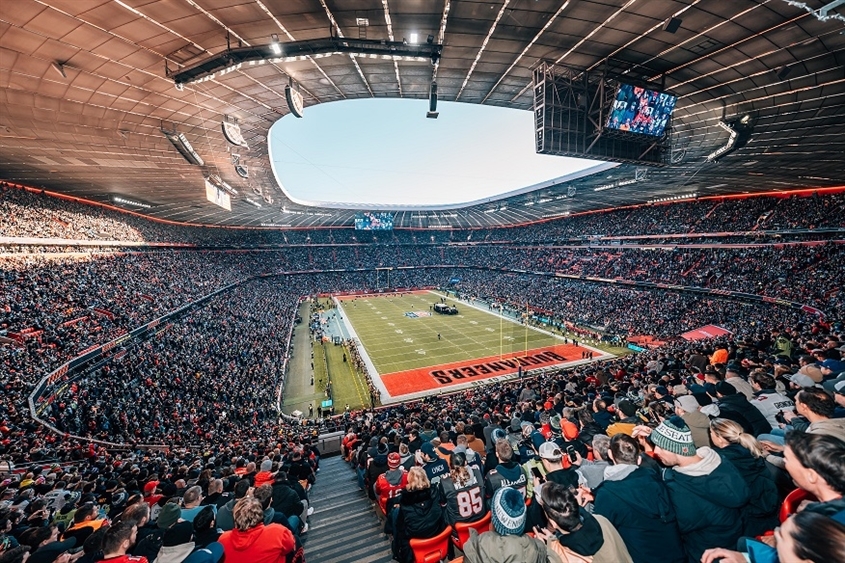 DO & CO: Allianz Arena - NFL