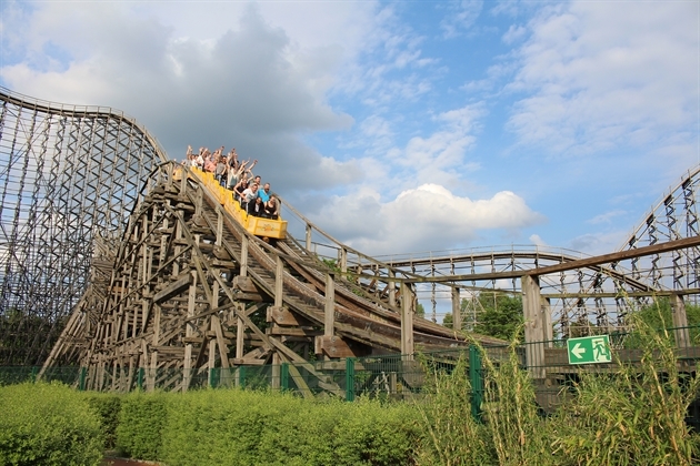 Oskar Böttcher GmbH & Co. KG: Azubi-Fahrt in den Heidepark