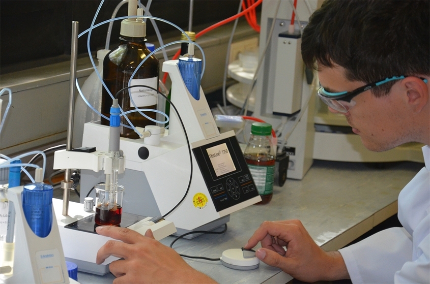 Chemieschule Dr. Erwin Elhardt Bild 12 Chemieschule Dr. Erwin Elhardt Bild 12