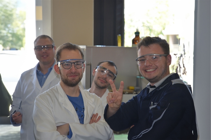 Chemieschule Dr. Erwin Elhardt Bild 7 Chemieschule Dr. Erwin Elhardt Bild 7