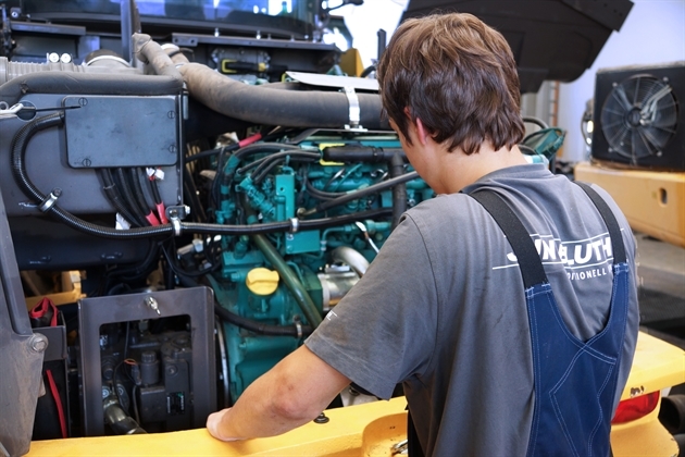 Jungbluth Fördertechnik GmbH & Co.KG: Bereits in der Ausbildung Mitten drin im Geschehen