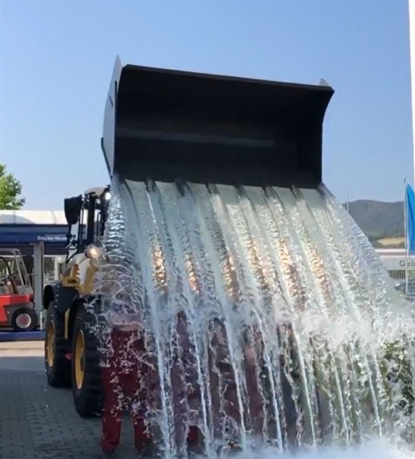 Jungbluth Fördertechnik GmbH & Co.KG: Spaß gehört dazu!