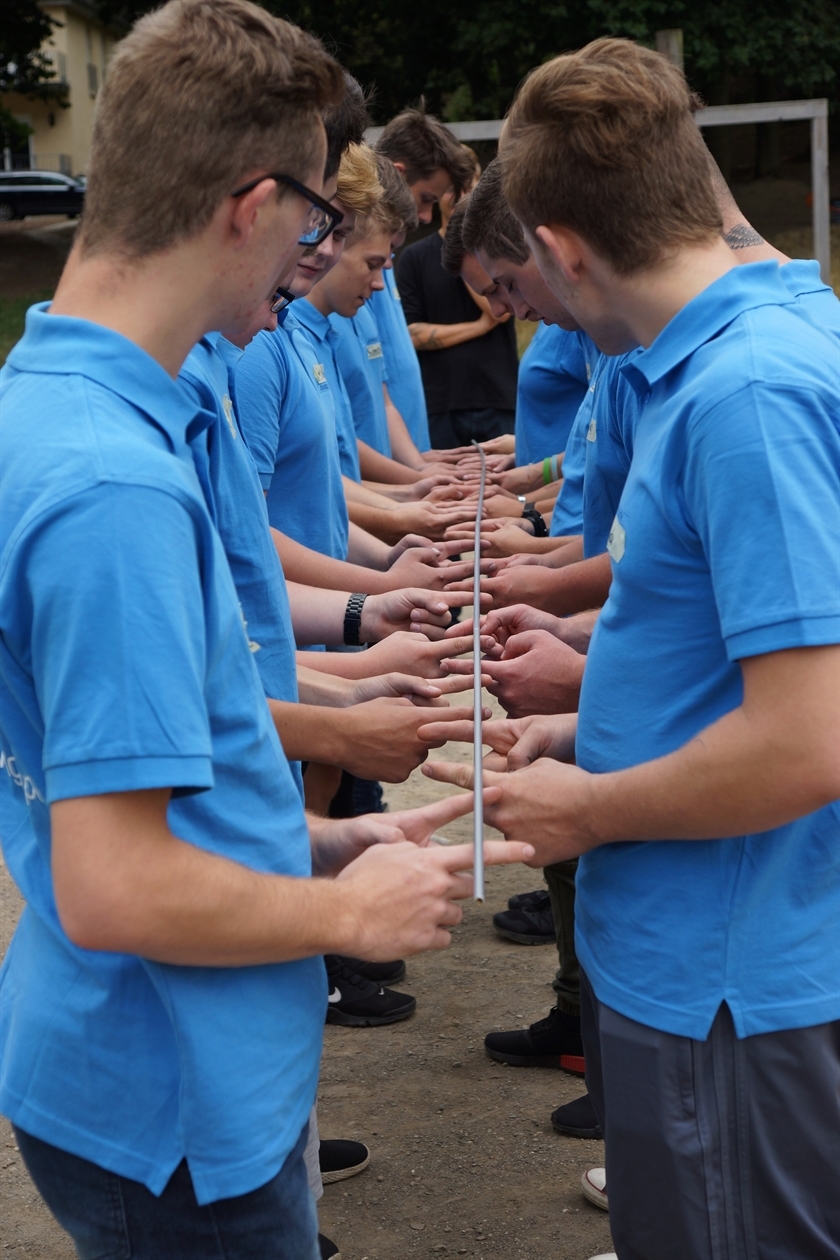 Jungbluth Fördertechnik GmbH & Co.KG: Teamwork bei den Azubi-Tagen